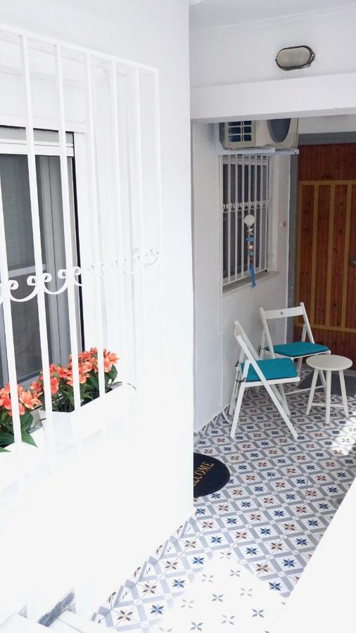 Cycladic Style Apt In Athens 아파트 외부 사진