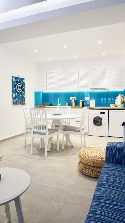 Cycladic Style Apt In Athens 아파트 외부 사진